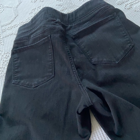 Old Navy Rockstar Super Skinny Sz 12 High-Rise Never Fade Black JacK Jeggings - Picture 4 of 6